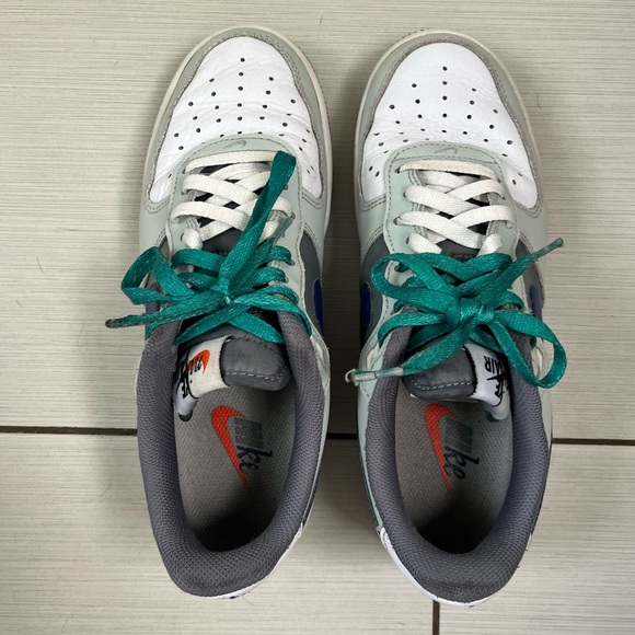 Nike Air Force 1 '07 LV8 Low Split - Light Silver Deep Royal size 8 - Picture 2 of 6